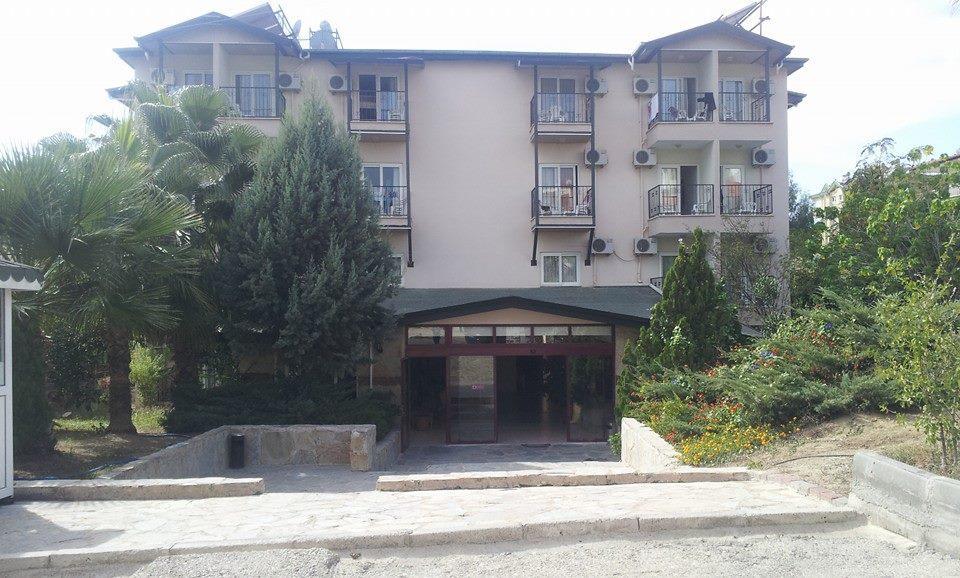 Dynasty Side Hotel Exterior photo